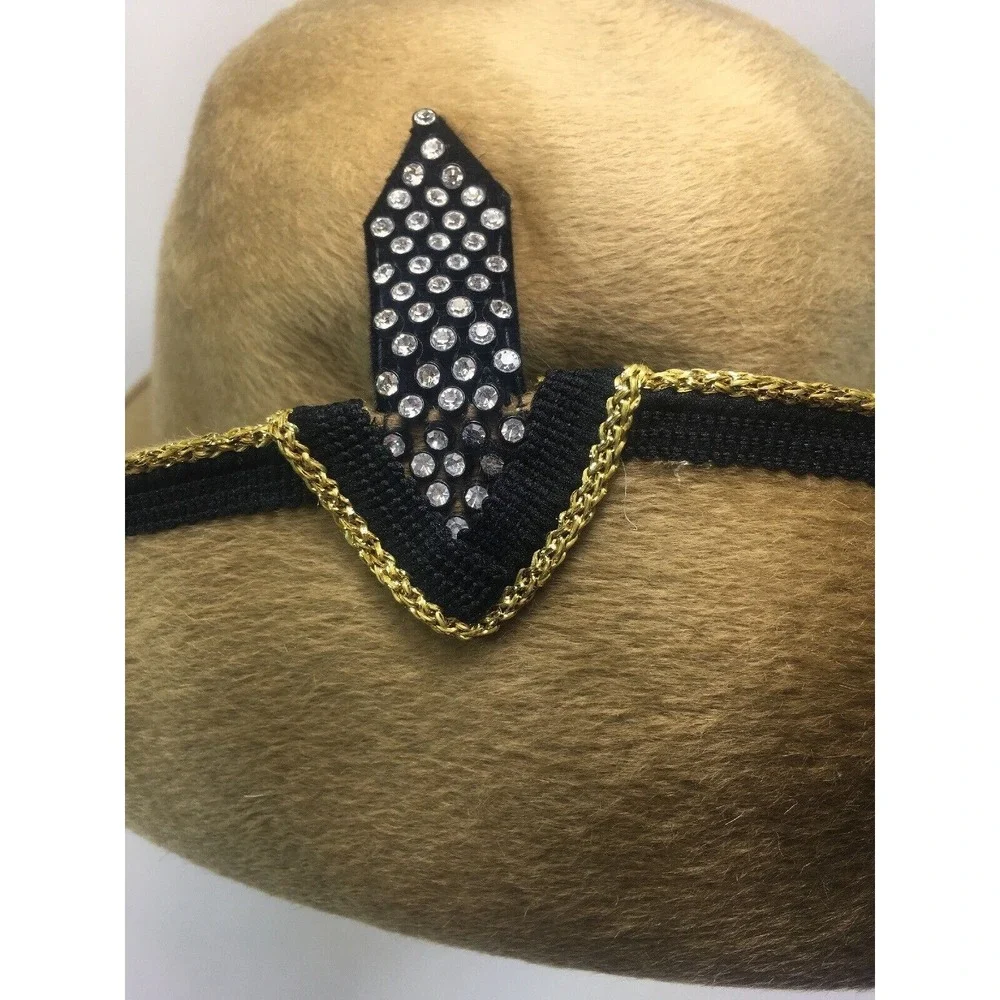 LESLIE JAMES Womens Hat 1950's‎ Vintage Soft Genuine Tan Gold Trim Rhinestones